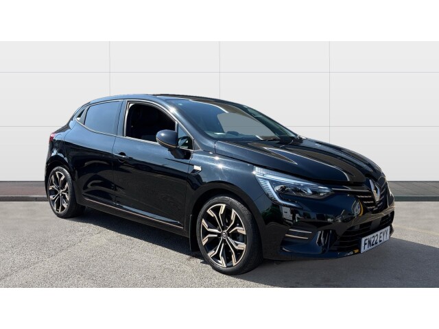 Main listing image - Renault Clio