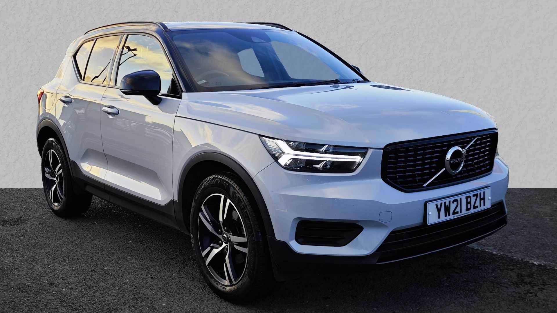 Main listing image - Volvo XC40