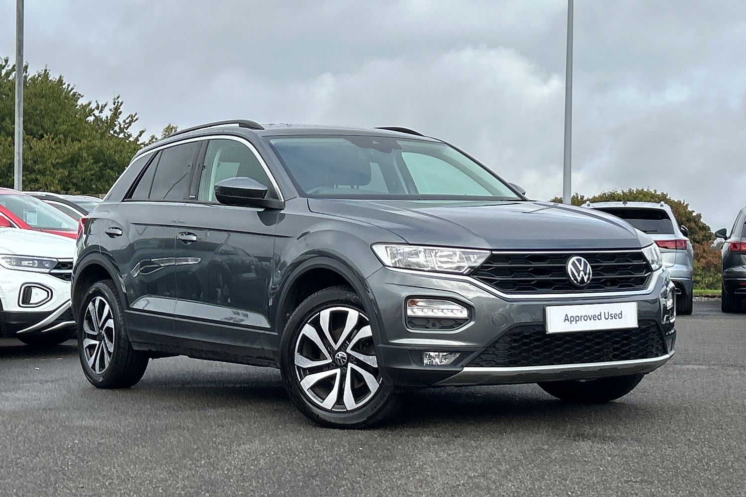 Main listing image - Volkswagen T-Roc