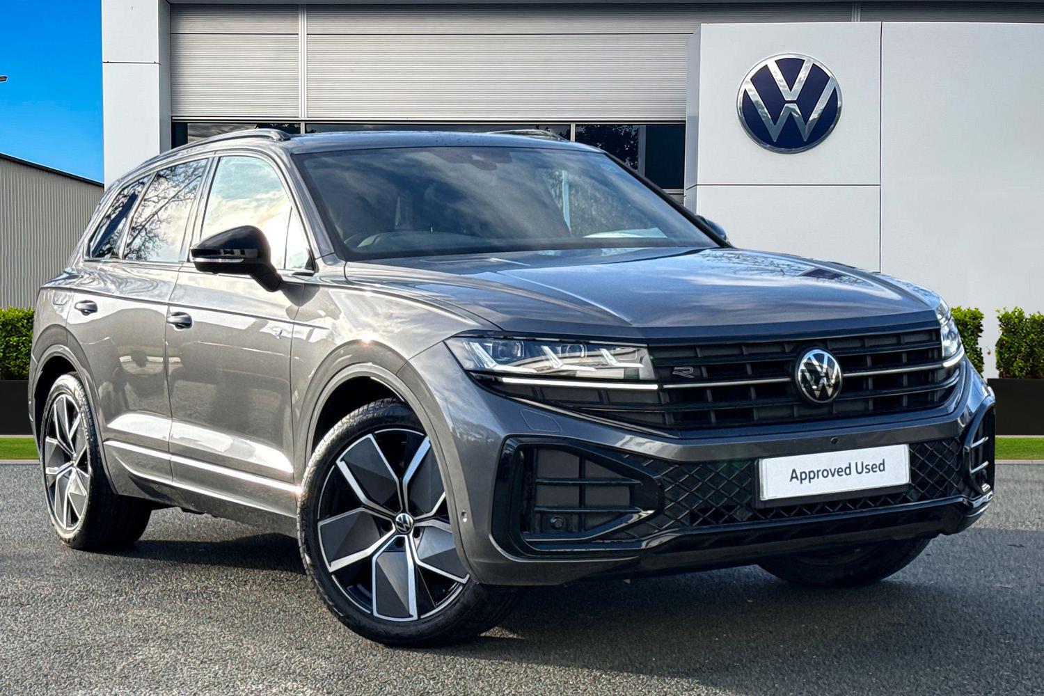 Main listing image - Volkswagen Touareg