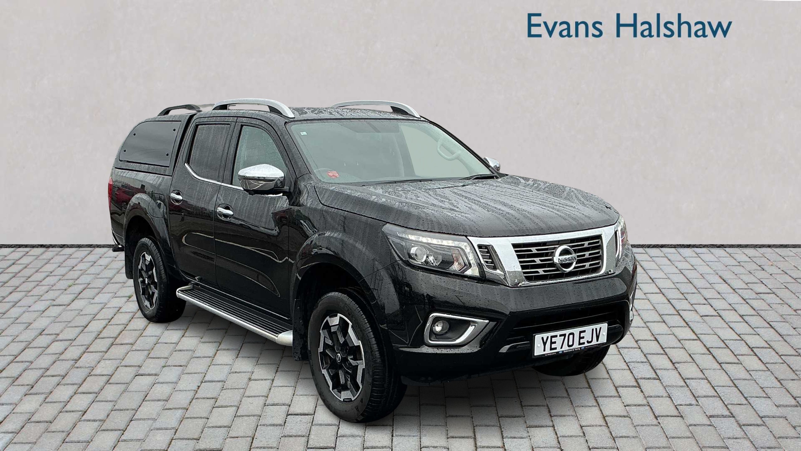 Main listing image - Nissan Navara