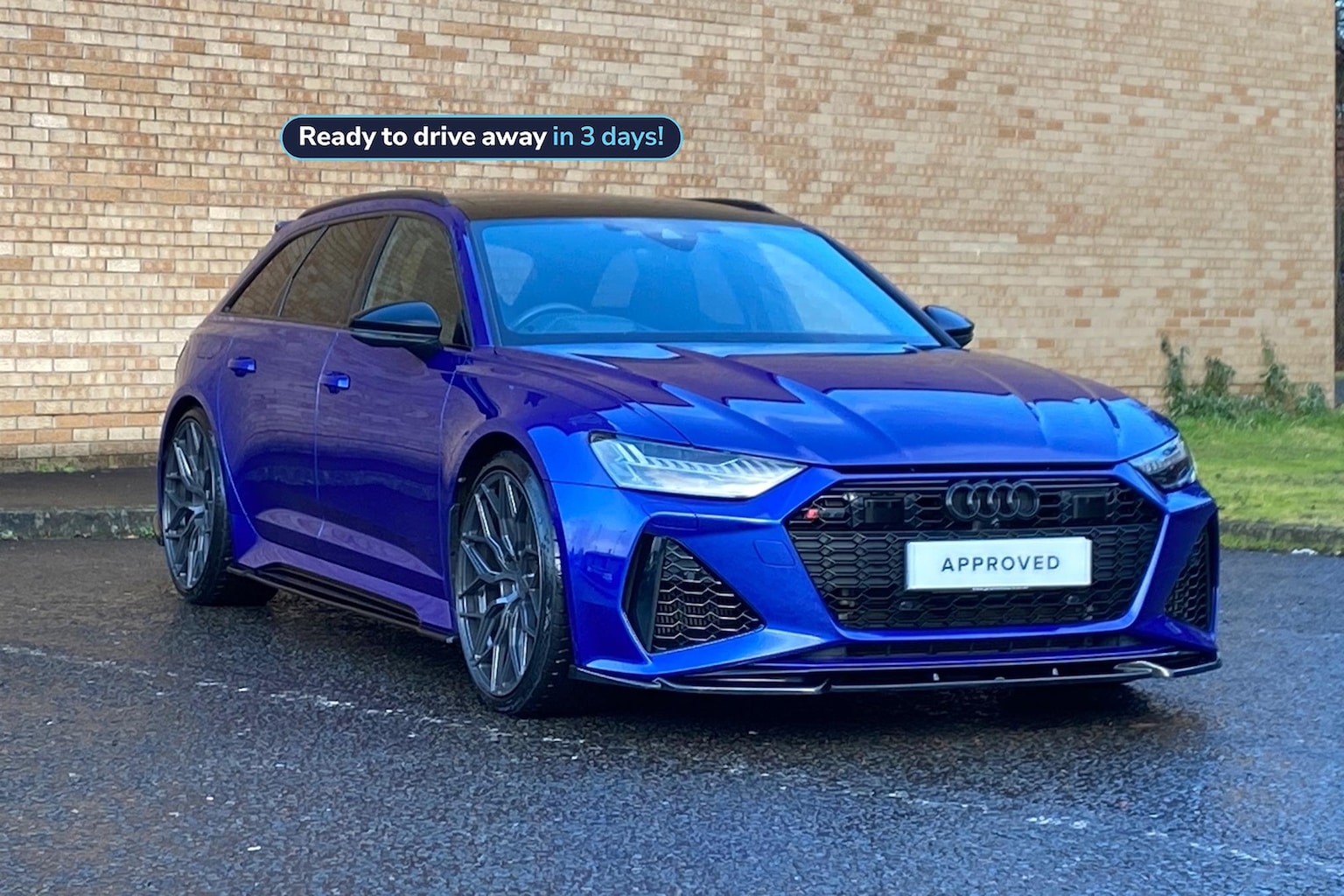 Main listing image - Audi RS6