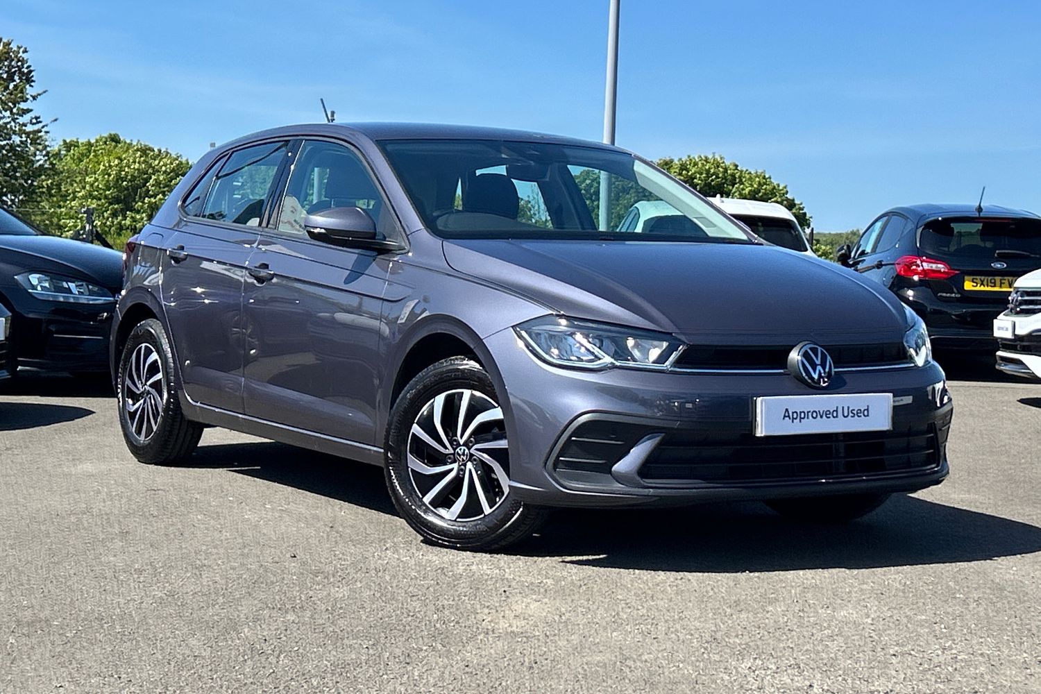 Main listing image - Volkswagen Polo