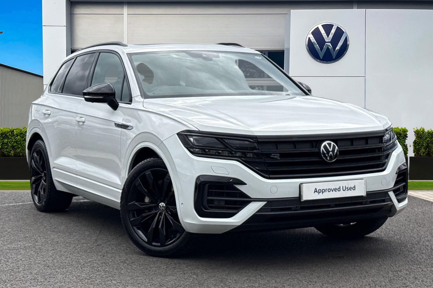 Main listing image - Volkswagen Touareg