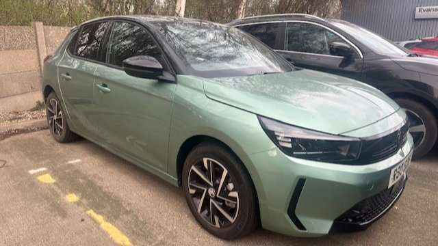 Main listing image - Vauxhall Corsa