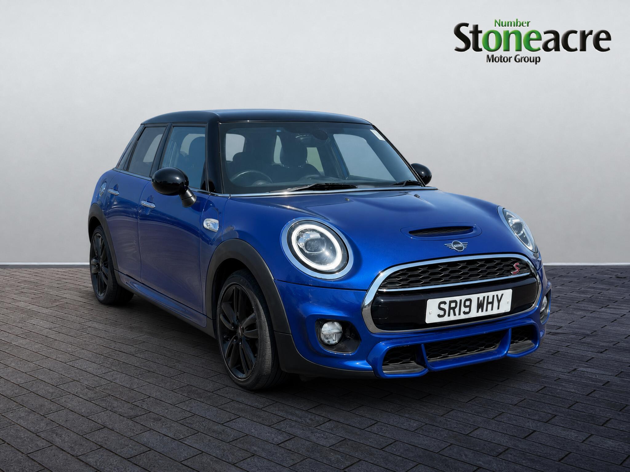Main listing image - MINI Hatchback