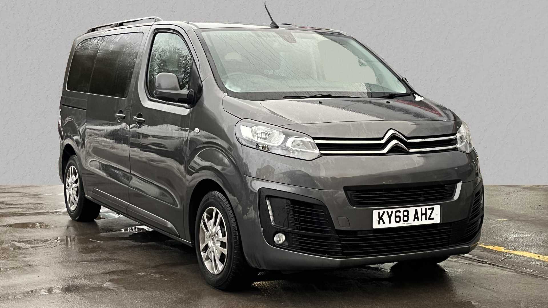 Main listing image - Citroen Space Tourer