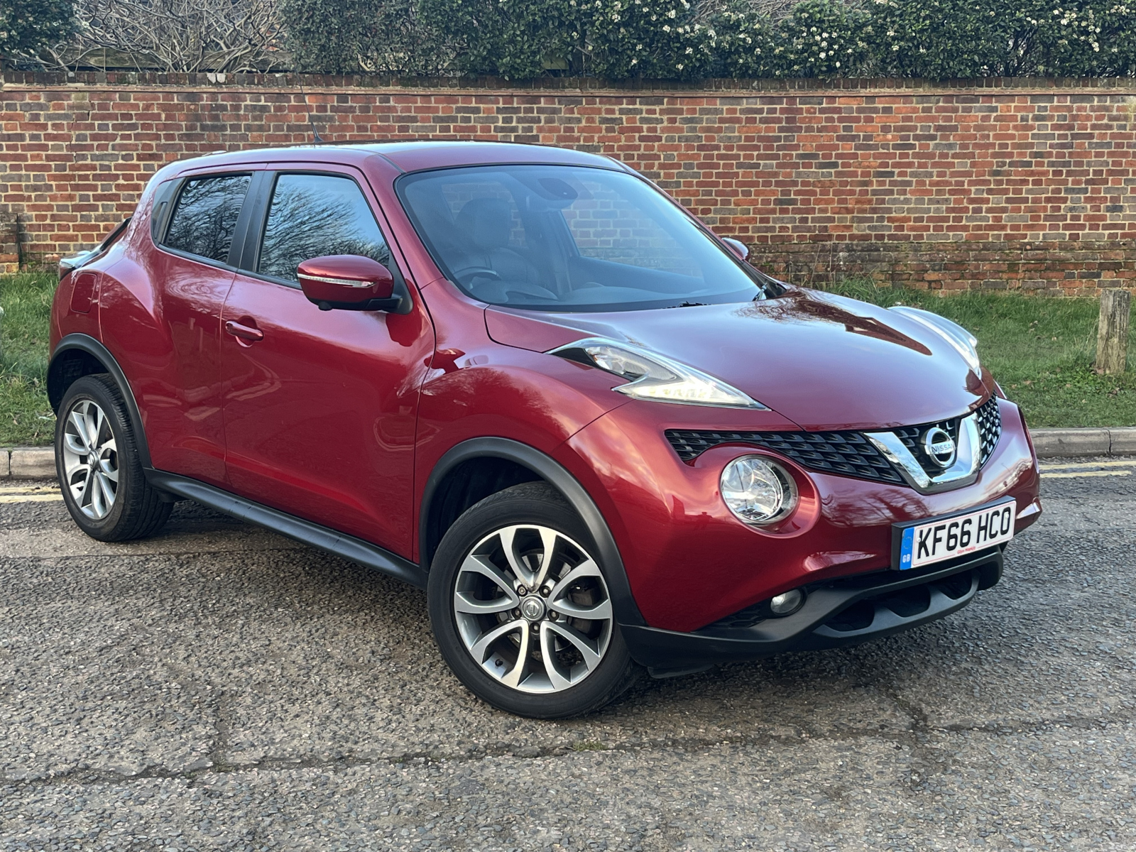 Main listing image - Nissan Juke