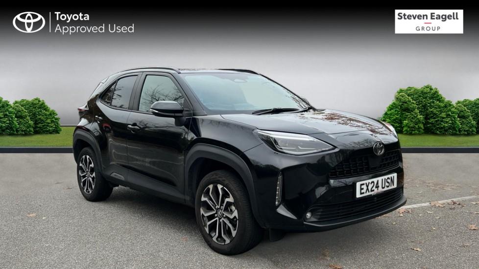 Main listing image - Toyota Yaris Cross