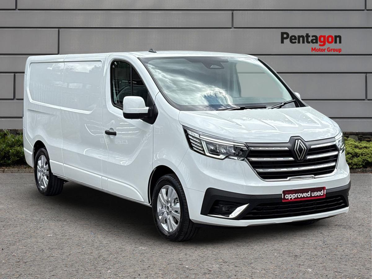Main listing image - Renault Trafic