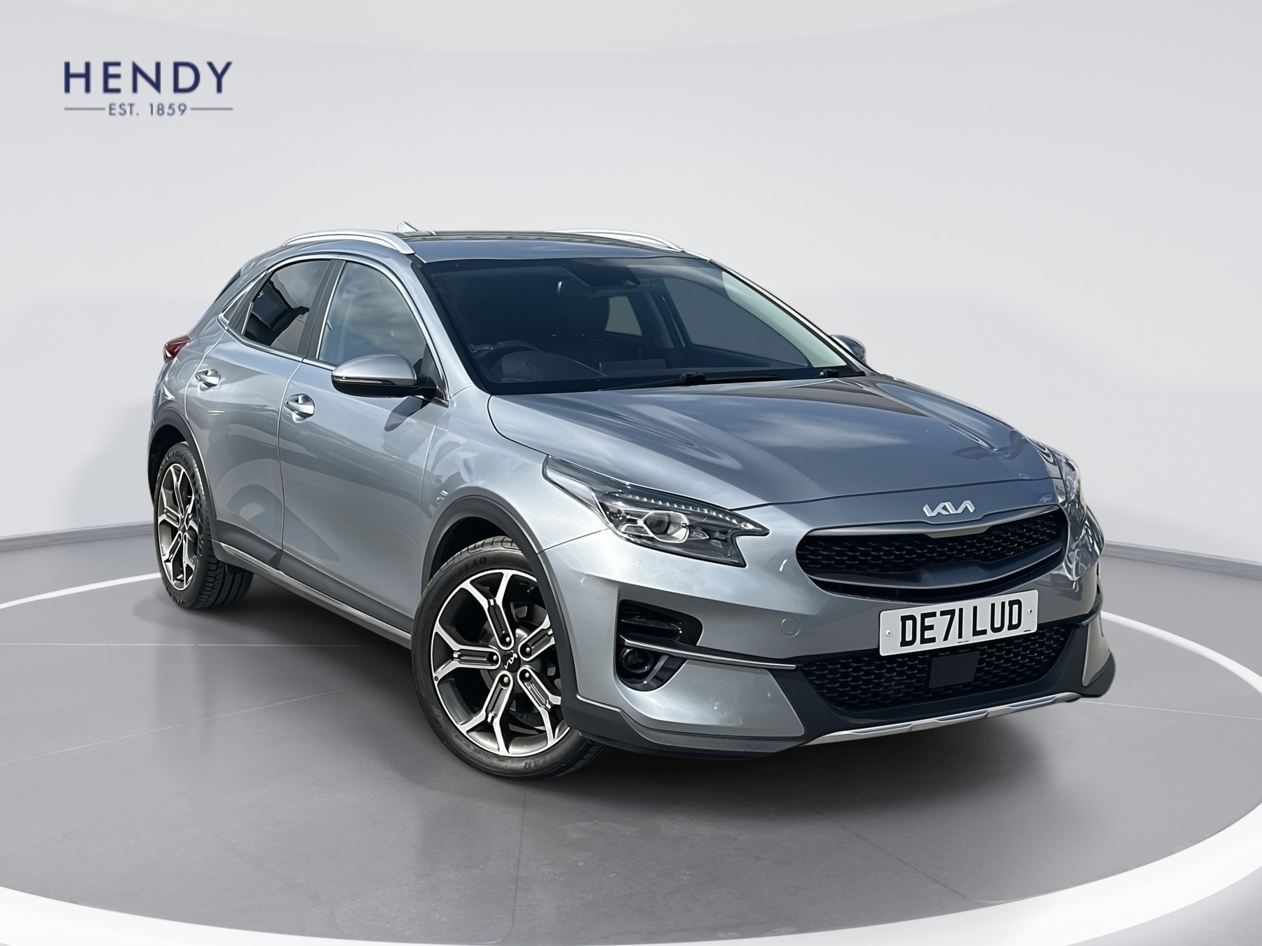 Main listing image - Kia XCeed