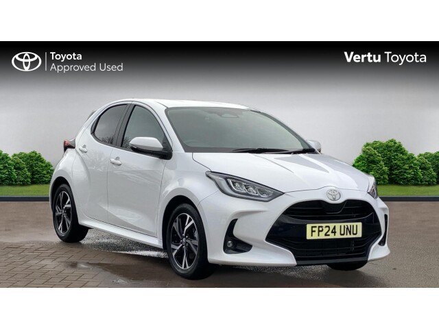 Main listing image - Toyota Yaris