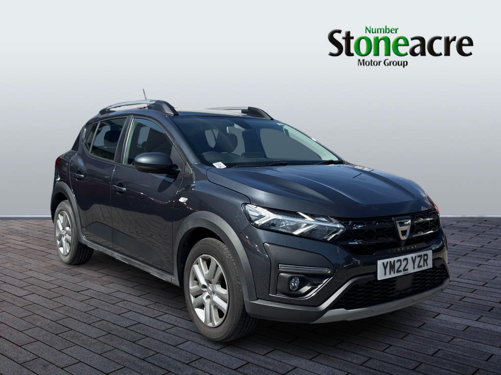 Main listing image - Dacia Sandero Stepway