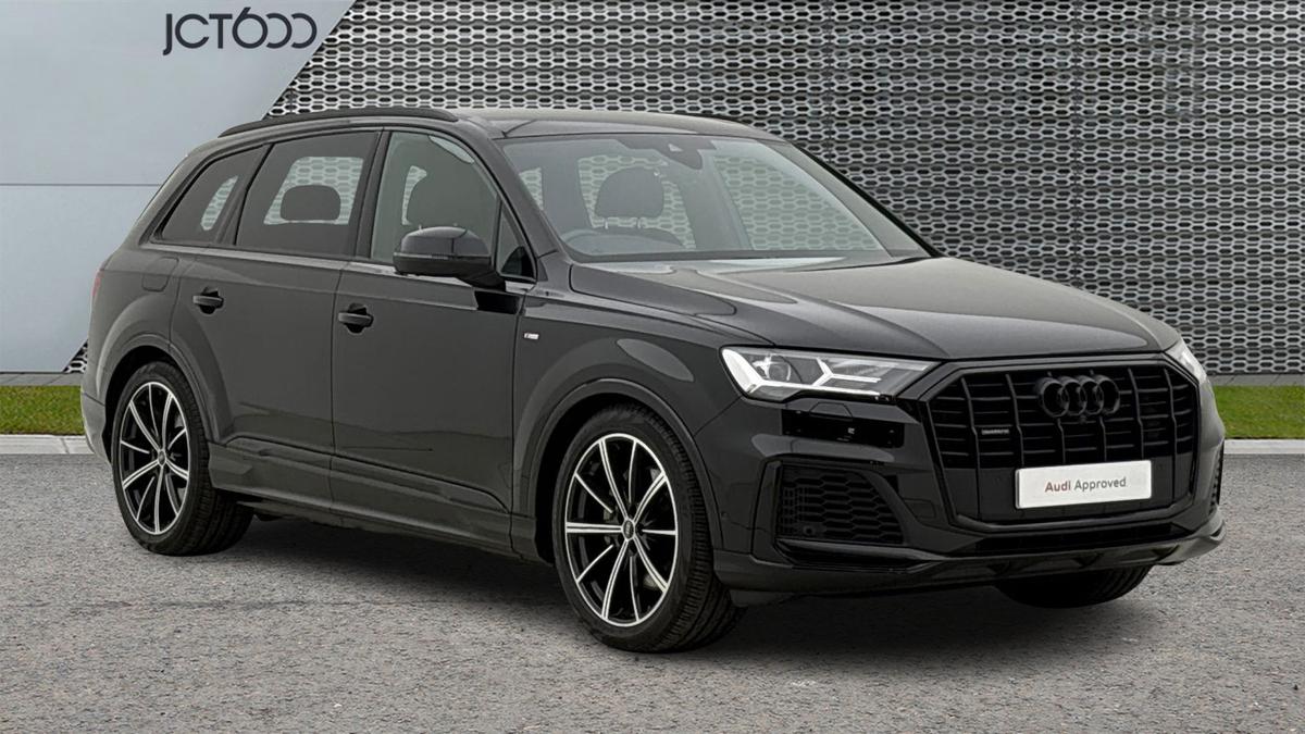 Main listing image - Audi Q7