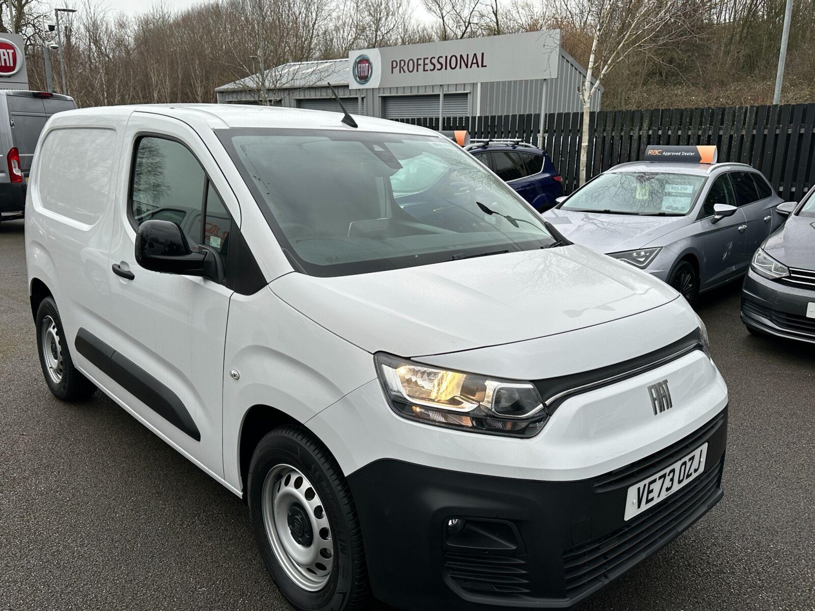 Main listing image - Fiat Doblo