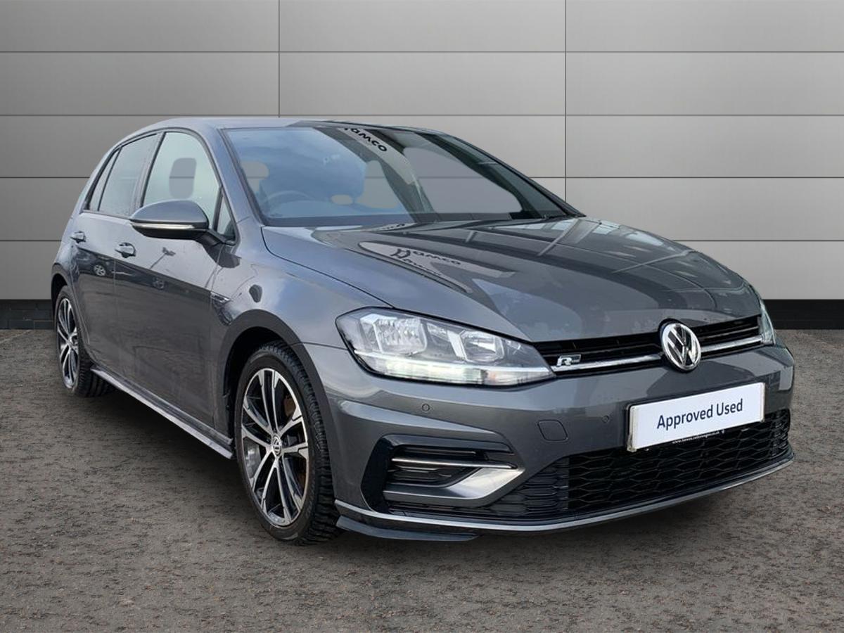 Main listing image - Volkswagen Golf