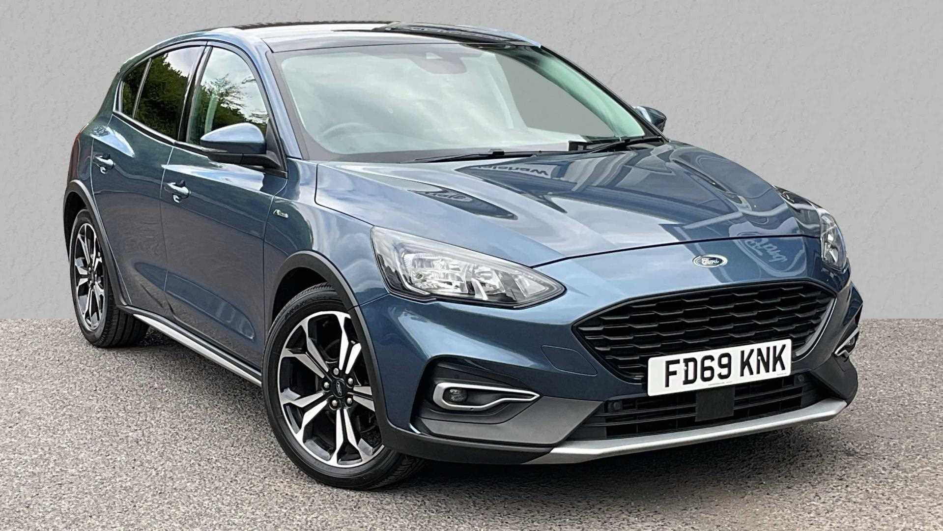 Main listing image - Ford Focus Active
