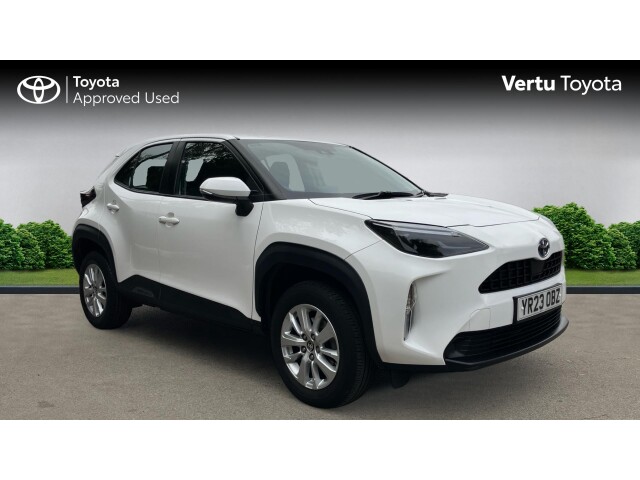 Main listing image - Toyota Yaris Cross