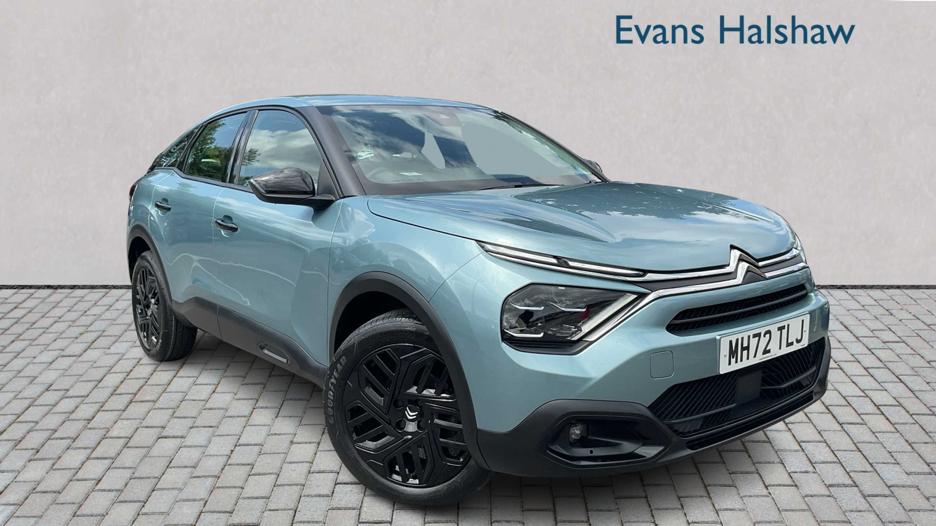 Main listing image - Citroen C4