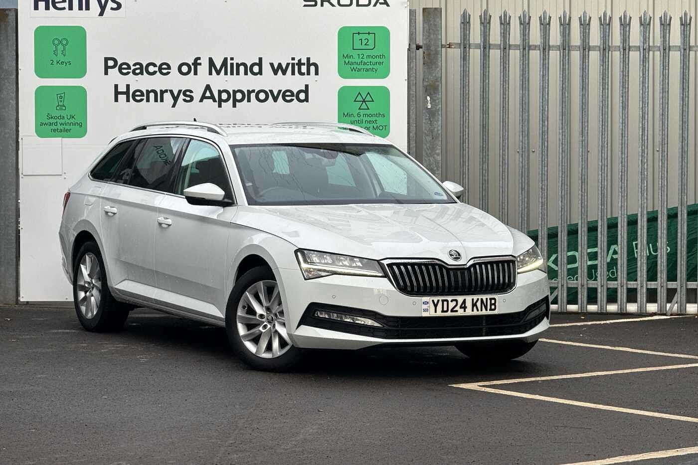 Main listing image - Skoda Superb Estate