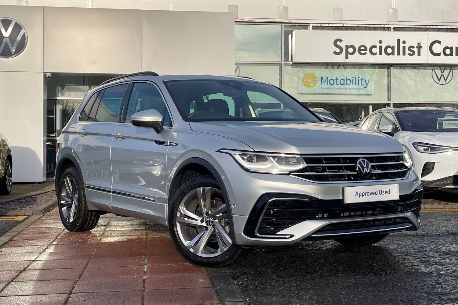 Main listing image - Volkswagen Tiguan