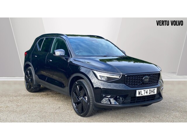 Main listing image - Volvo XC40