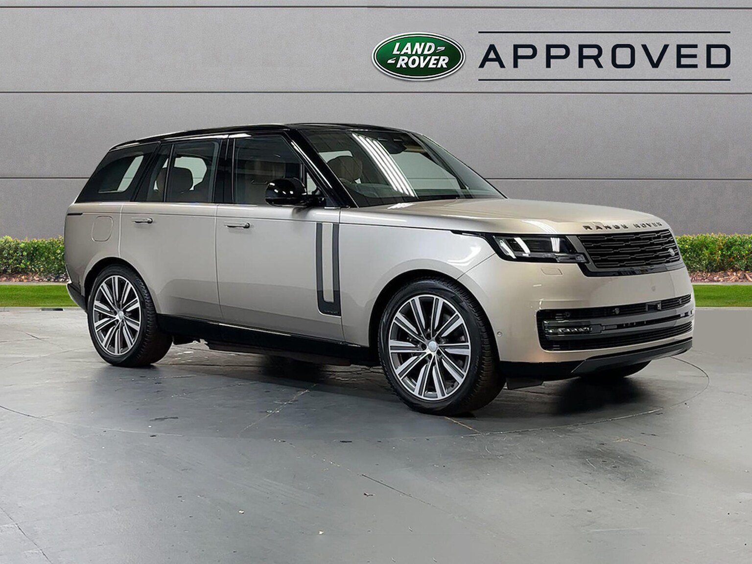 Main listing image - Land Rover Range Rover