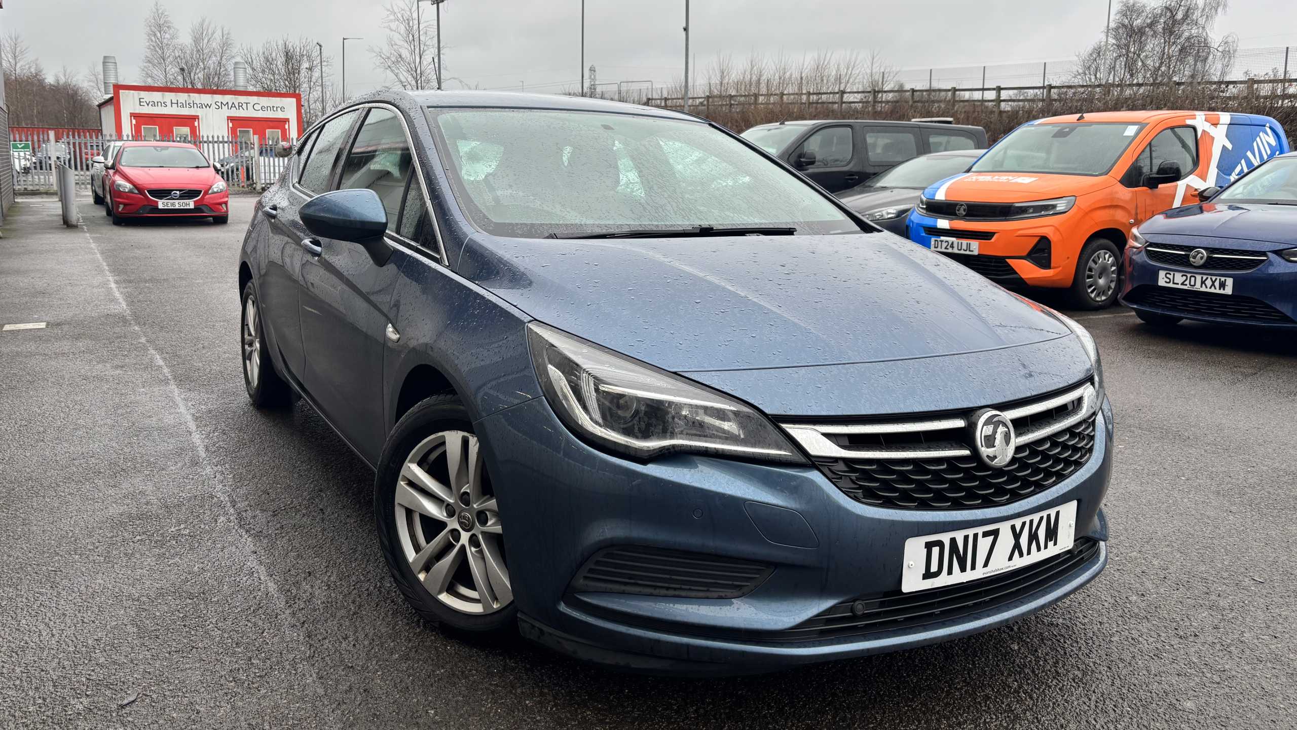 Main listing image - Vauxhall Astra
