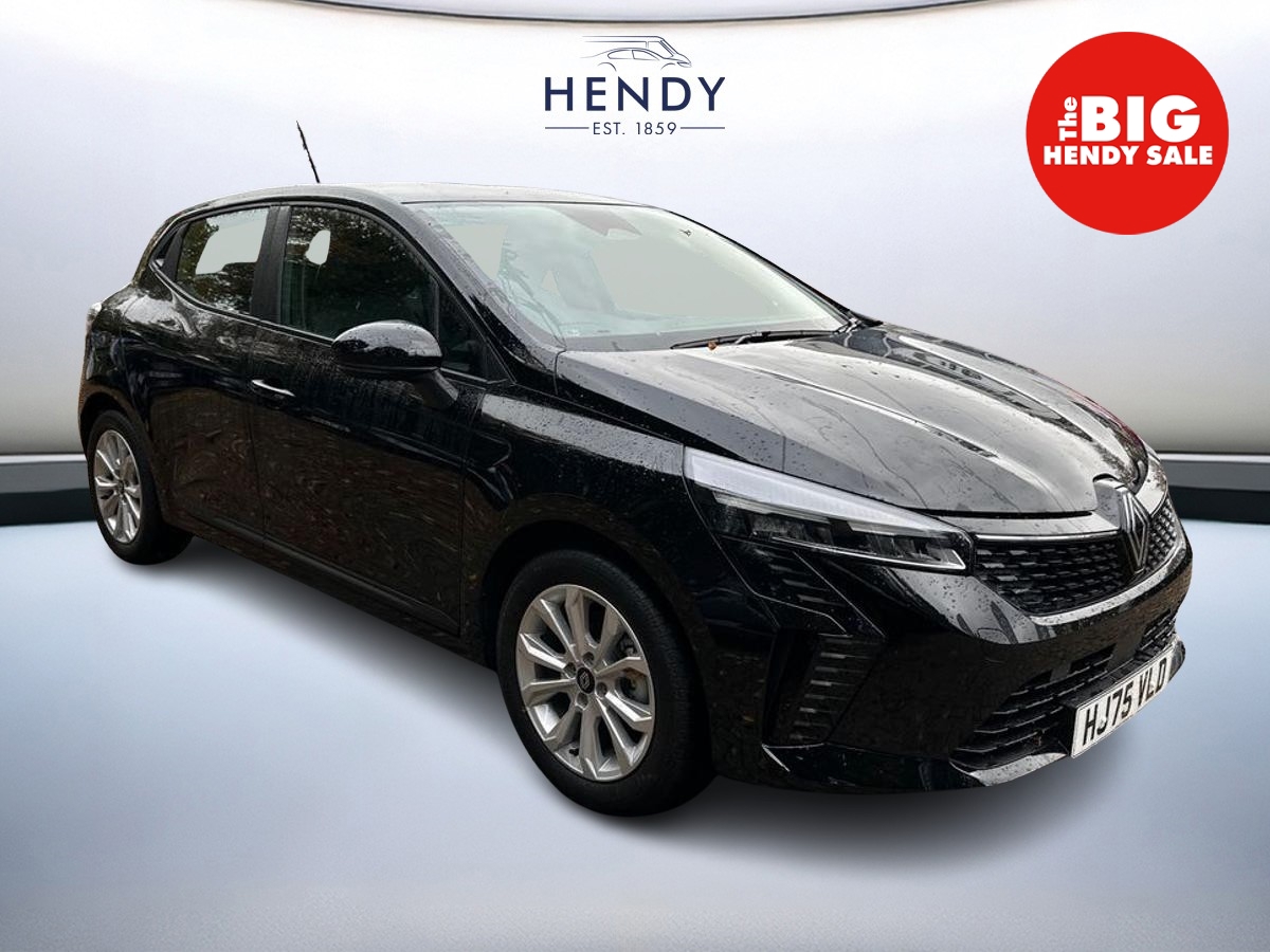 Main listing image - Renault Clio