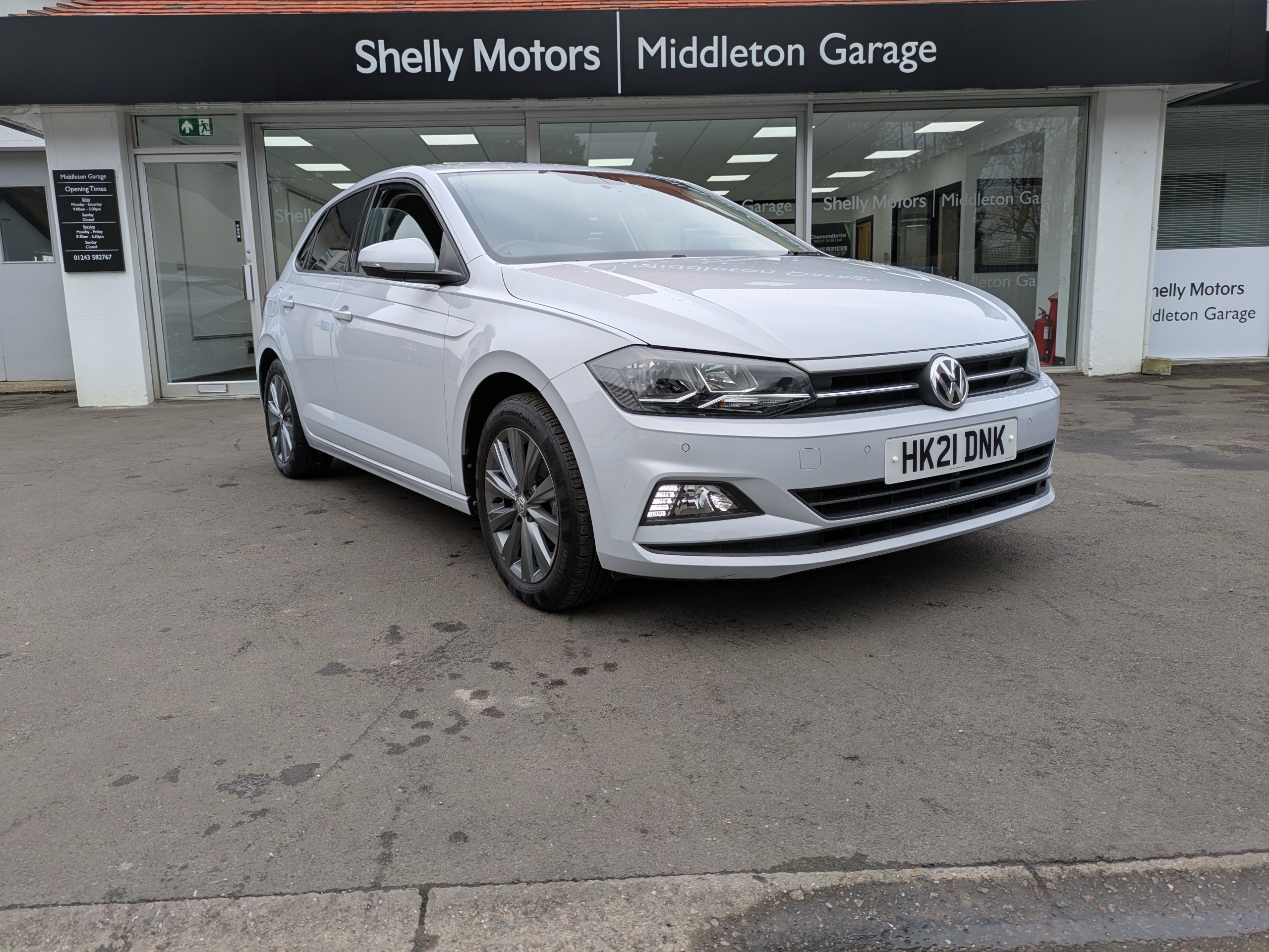 Main listing image - Volkswagen Polo