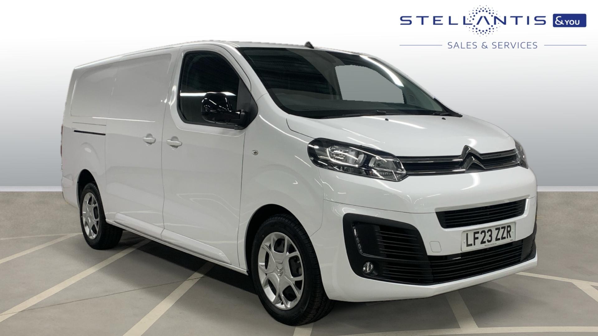 Main listing image - Citroen Dispatch