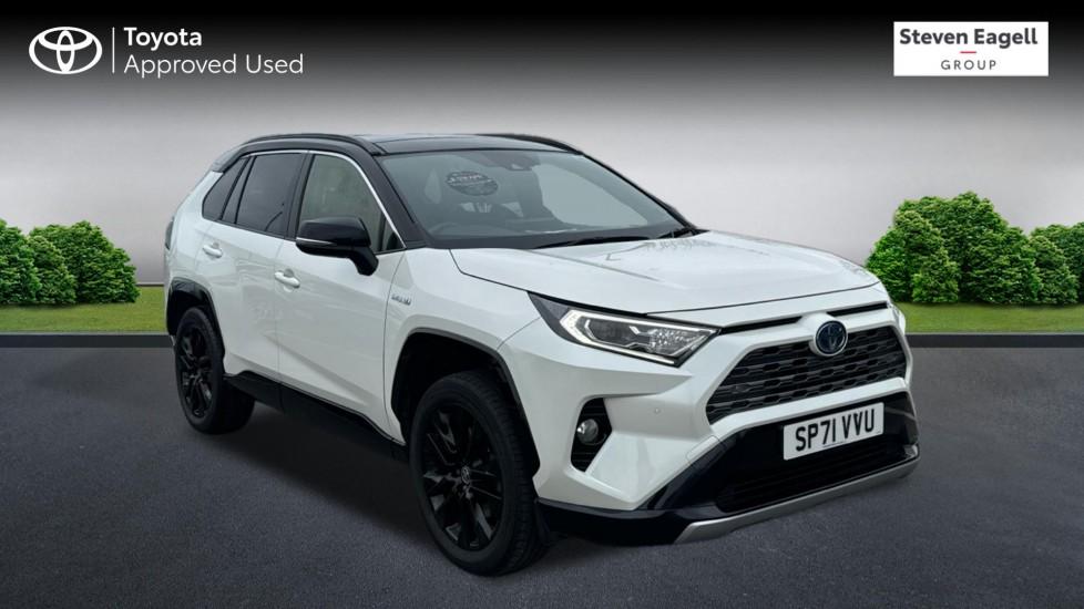 Main listing image - Toyota RAV4