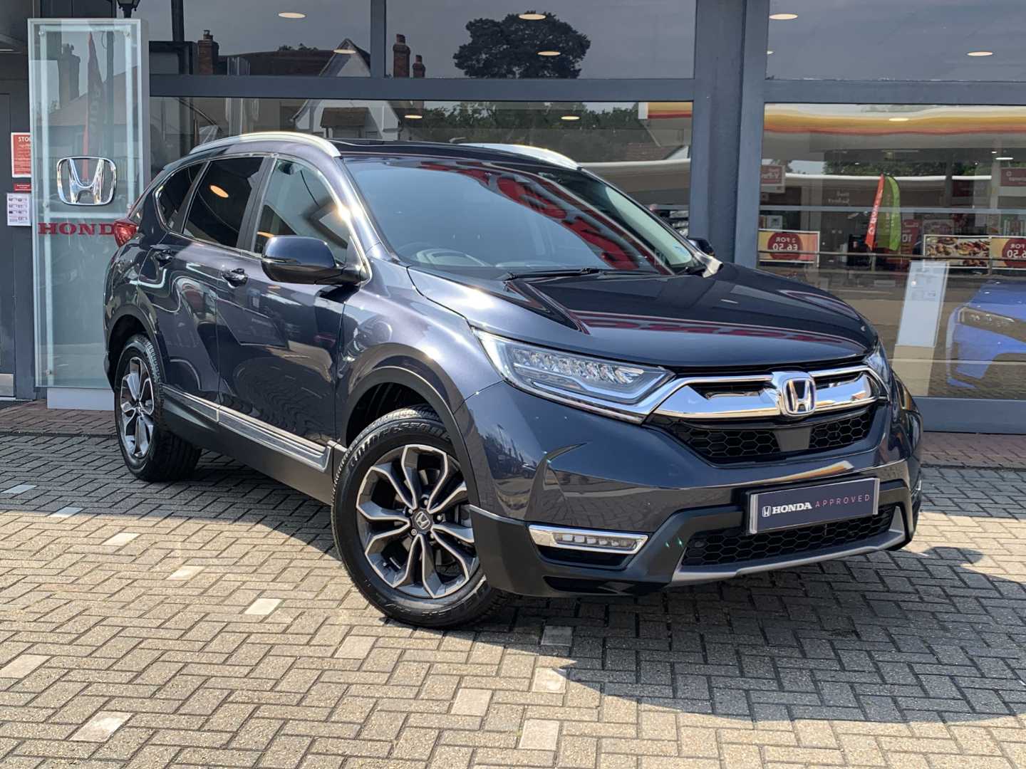 Main listing image - Honda CR-V