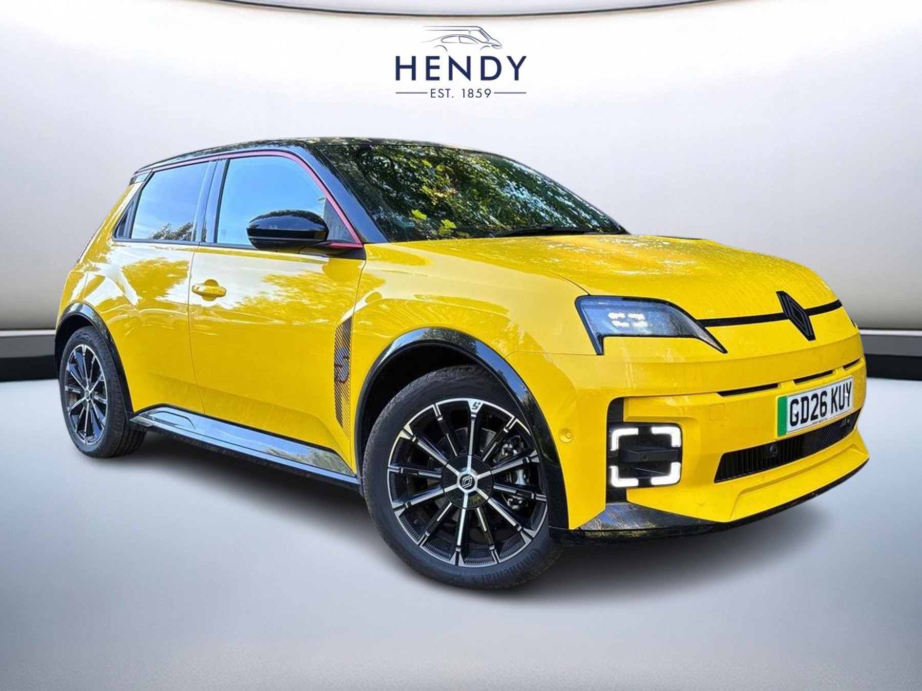 Main listing image - Renault 5