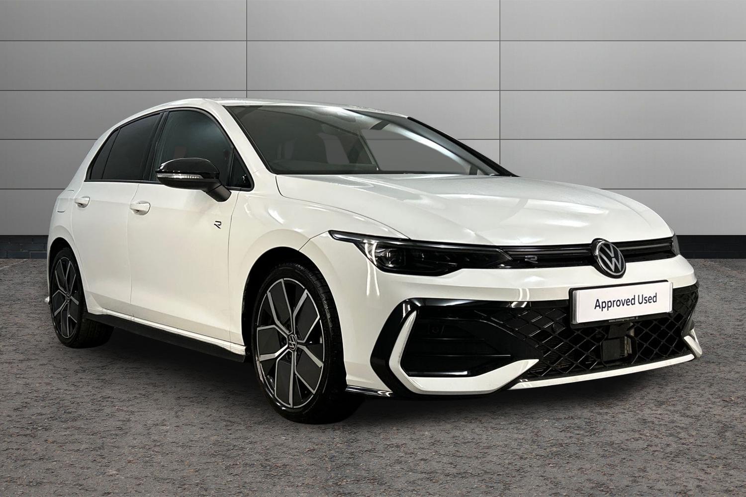 Main listing image - Volkswagen Golf