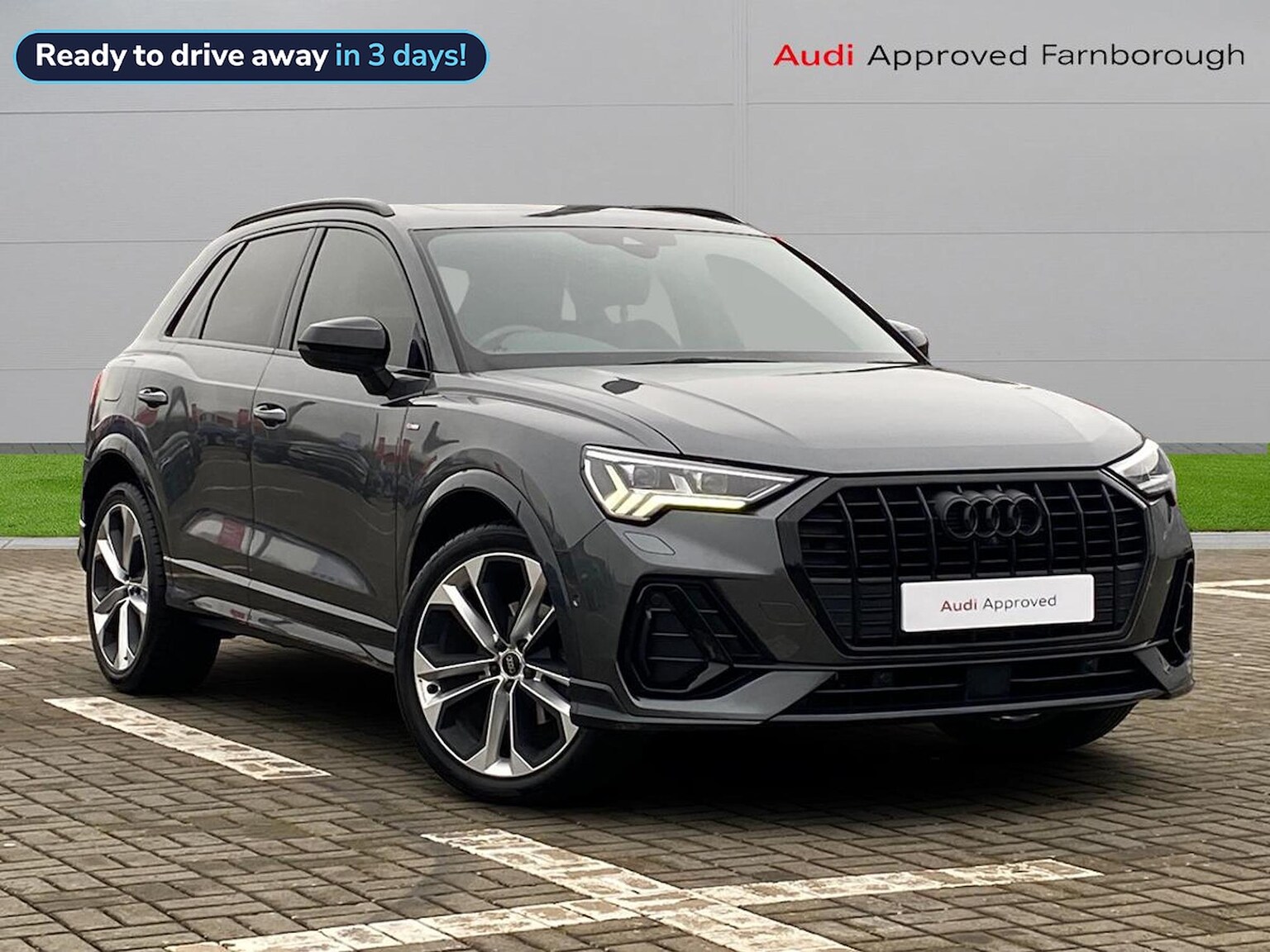 Main listing image - Audi Q3