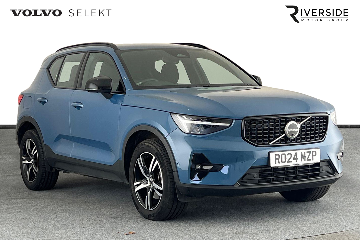 Main listing image - Volvo XC40