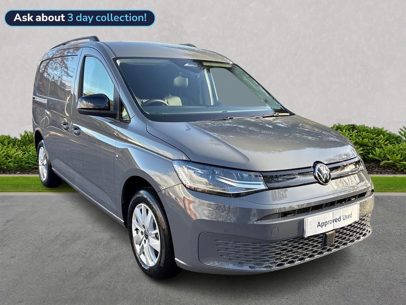 Main listing image - Volkswagen Caddy Maxi