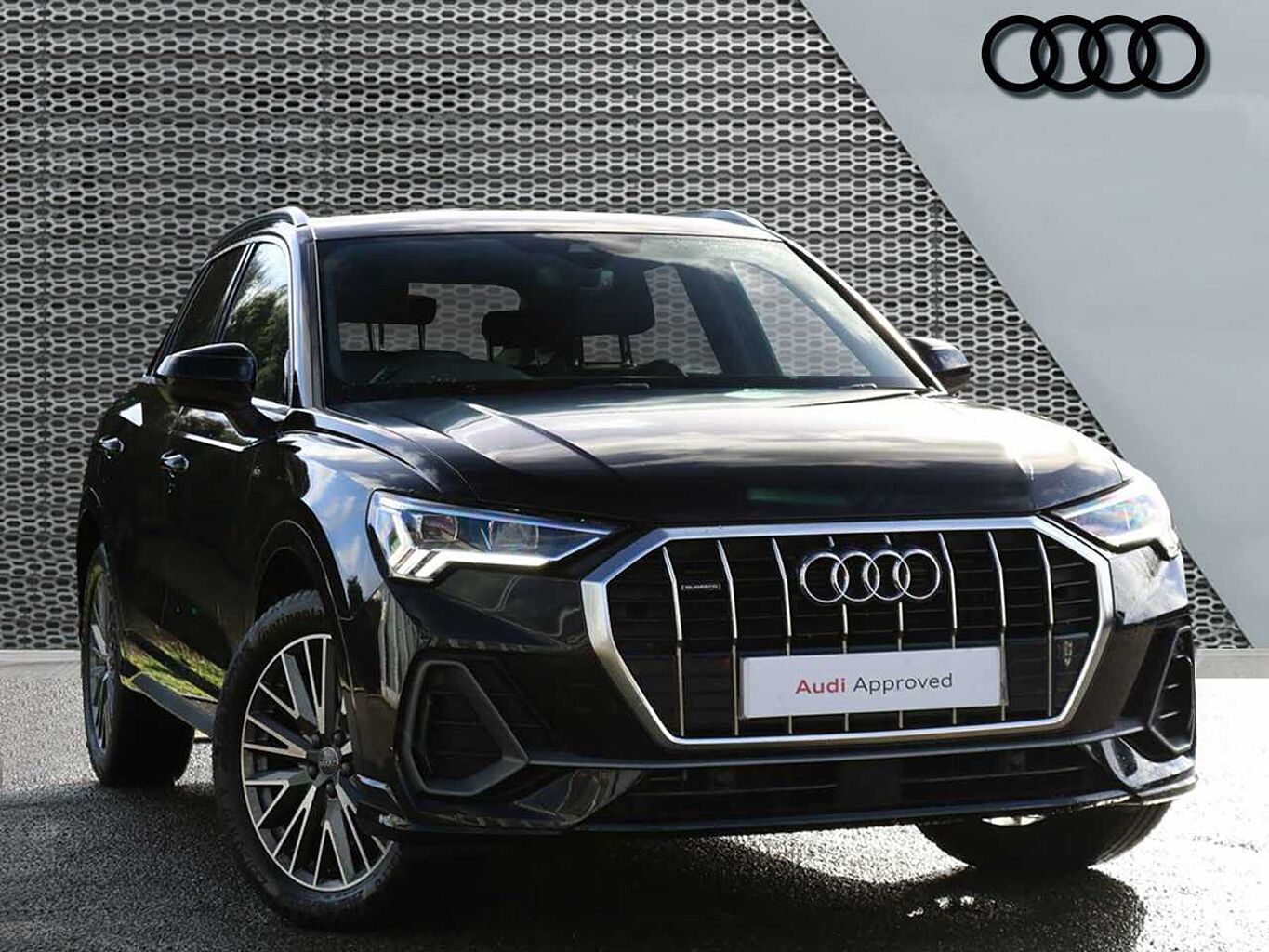 Main listing image - Audi Q3