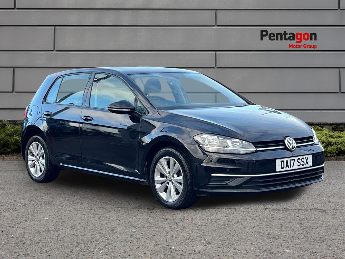 Main listing image - Volkswagen Golf