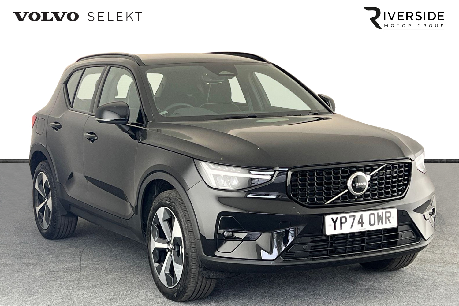 Main listing image - Volvo XC40