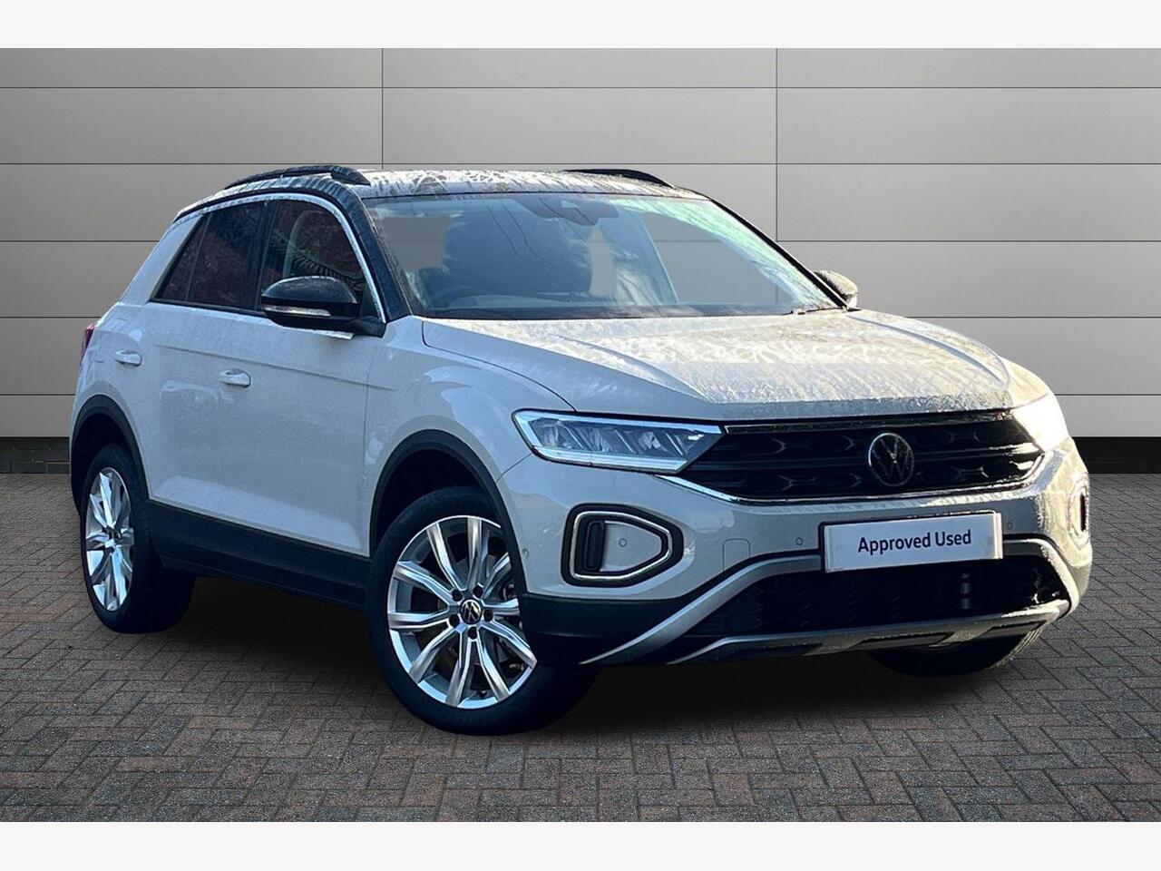 Main listing image - Volkswagen T-Roc