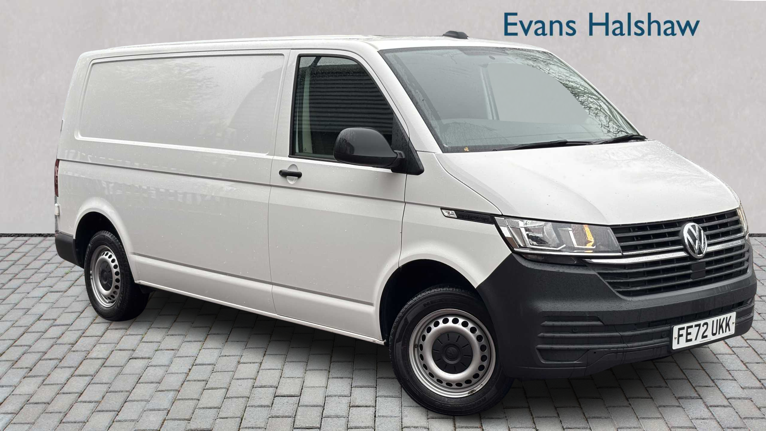 Main listing image - Volkswagen Transporter