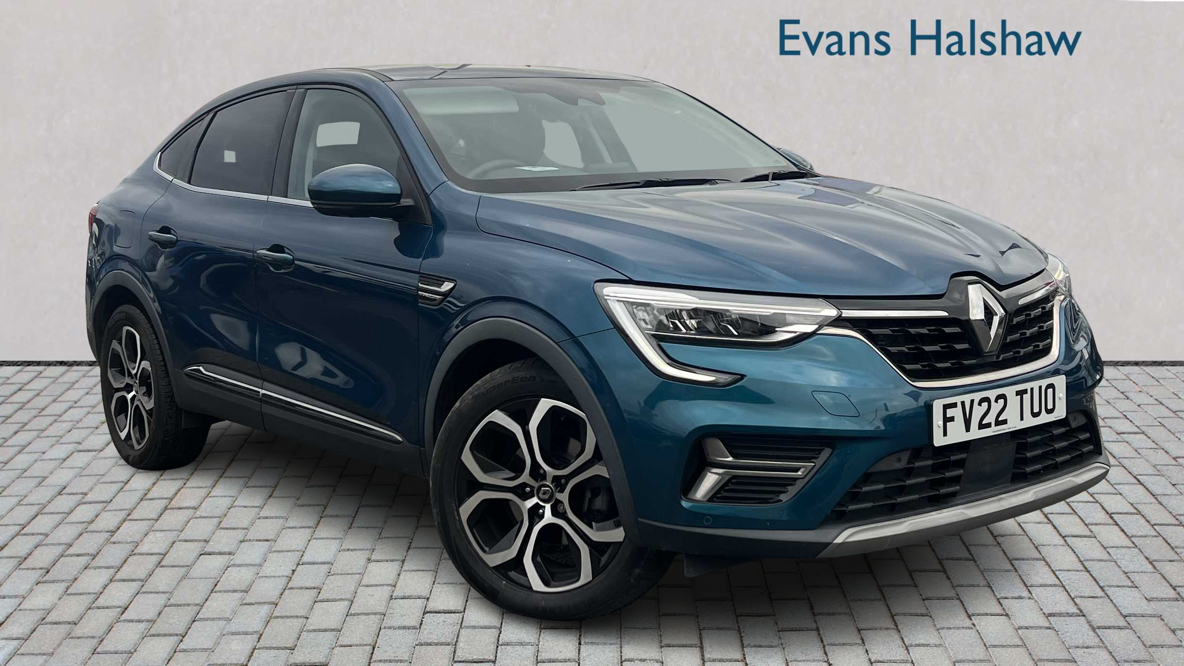 Main listing image - Renault Arkana