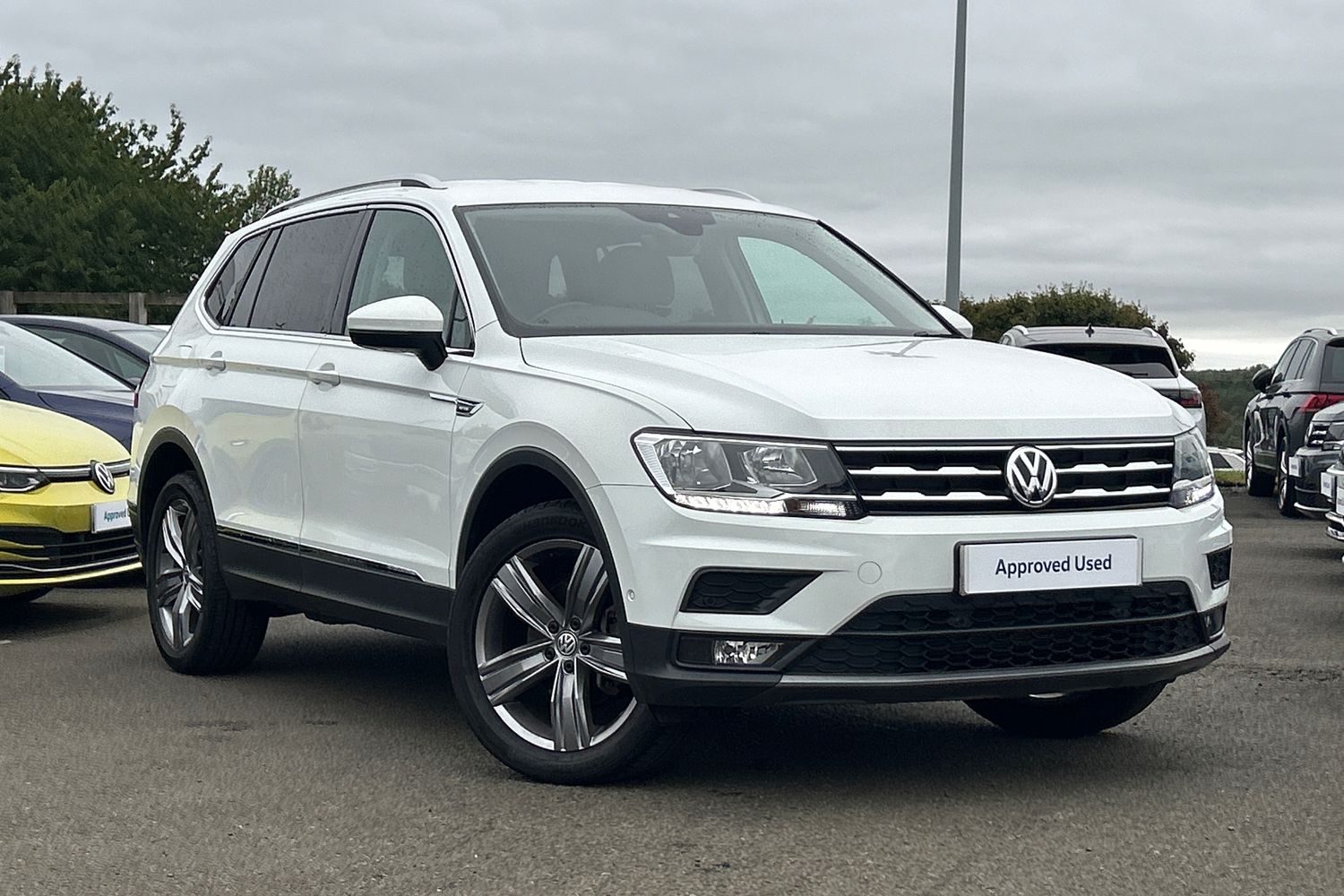 Main listing image - Volkswagen Tiguan Allspace