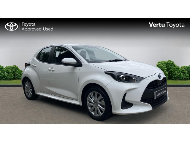Main listing image - Toyota Yaris