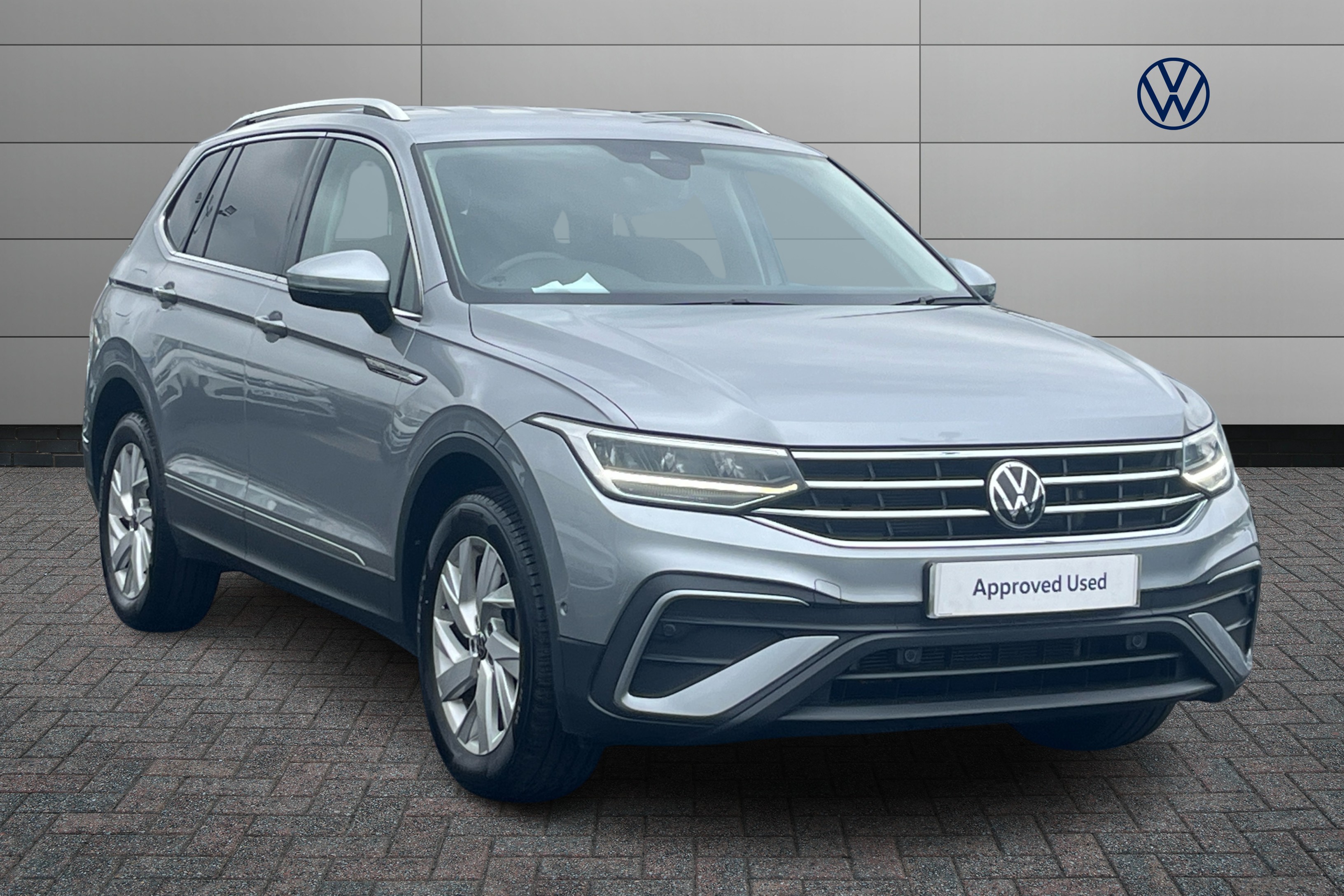 Main listing image - Volkswagen Tiguan Allspace