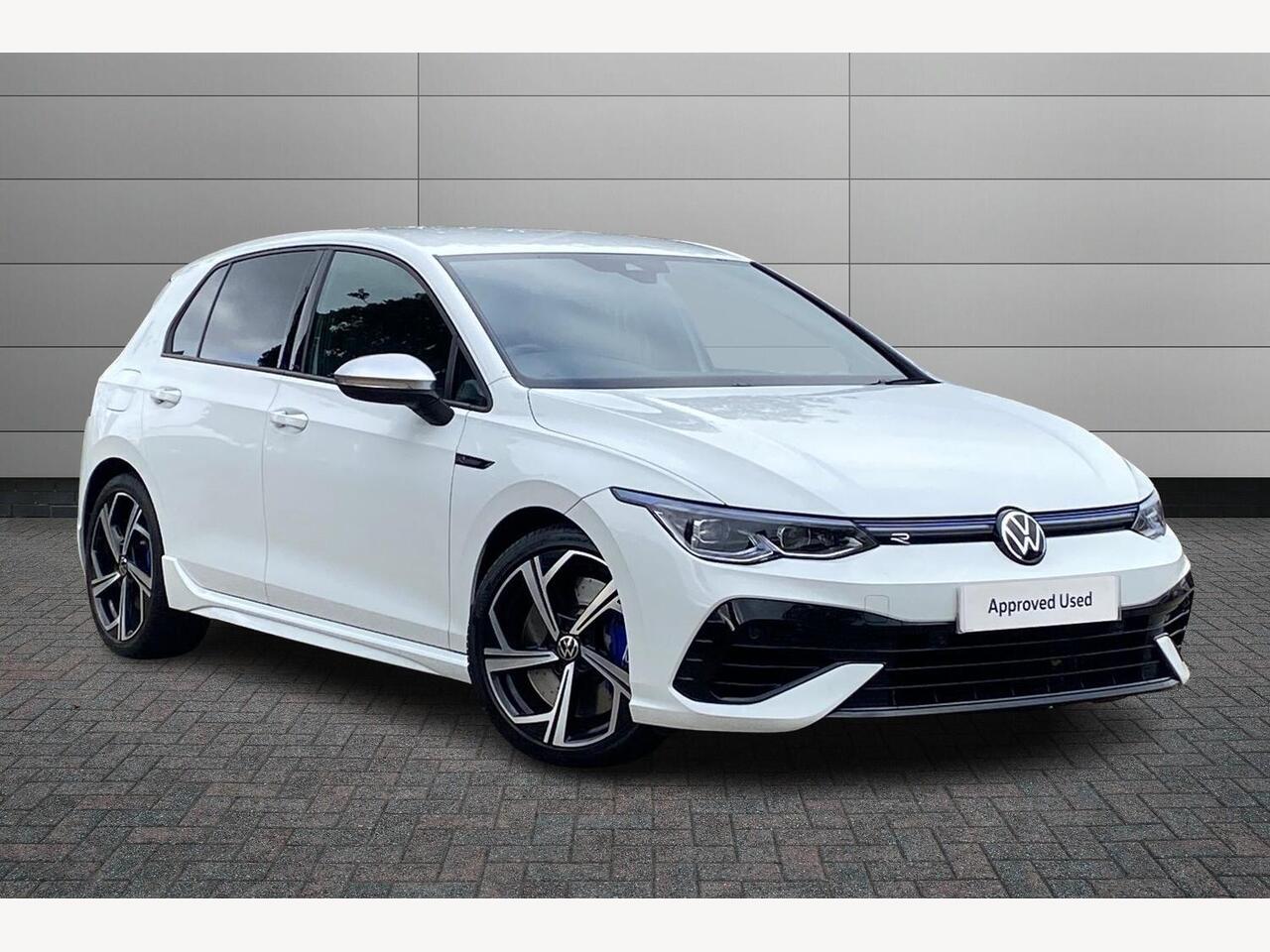 Main listing image - Volkswagen Golf