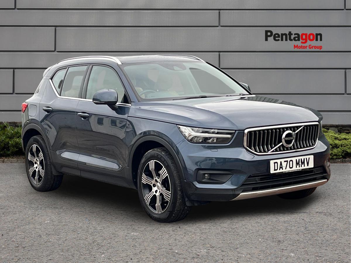 Main listing image - Volvo XC40