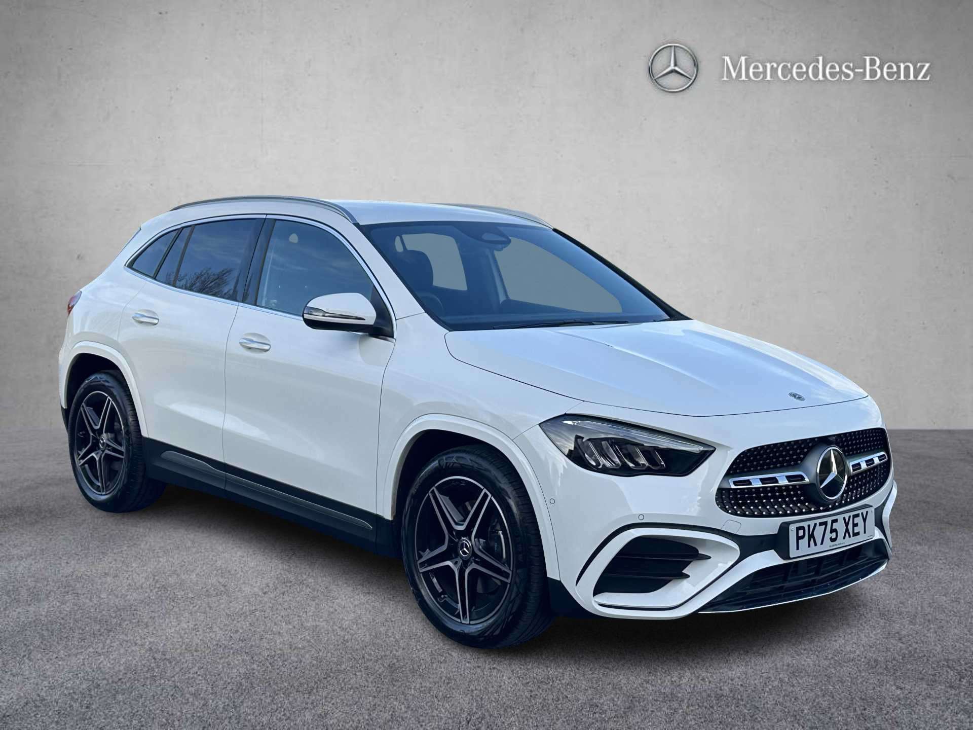 Main listing image - Mercedes-Benz GLA